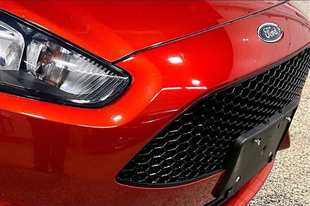 Used 2019 Ford Fiesta ST-Line w/ ST Line Cold Weather Package image 31