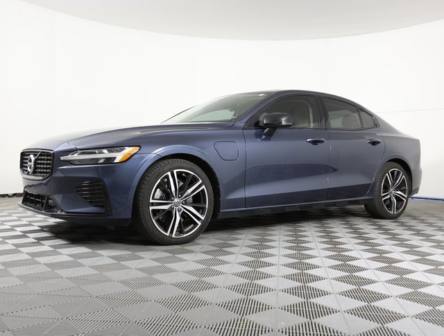 Used 2022 Volvo S60 T8 R-Design Expression w/ Advanced Package