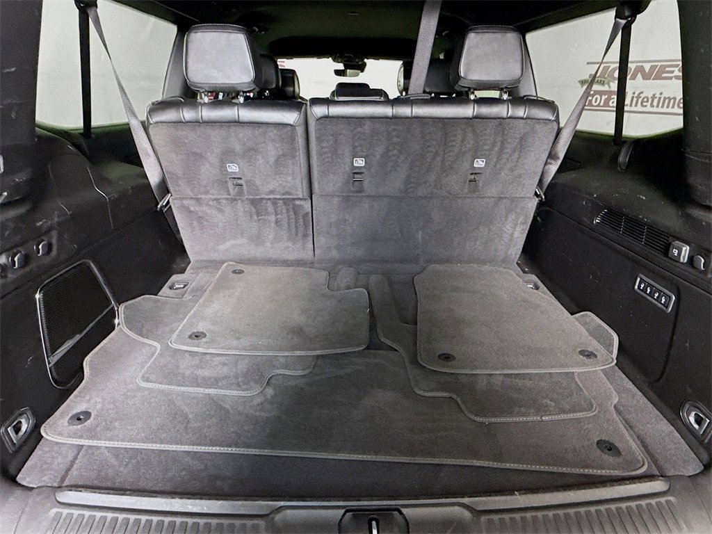 Used 2024 Jeep Wagoneer L Series II w/ Flexible Seating Group image 30