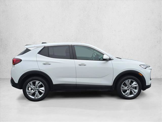 Used 2025 Buick Encore GX Preferred AWD/4WD image 5