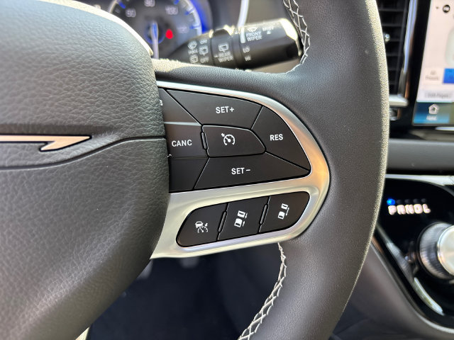 New 2027 Chrysler Pacifica LX FWD image 15