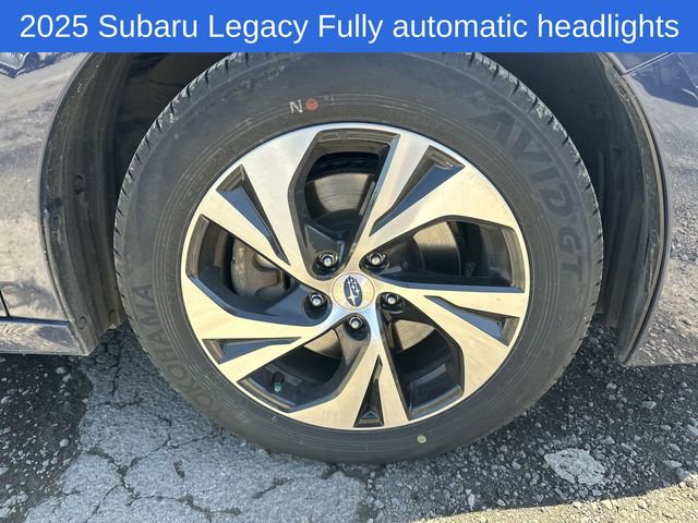 Used 2025 Subaru Legacy Premium AWD/4WD image 29