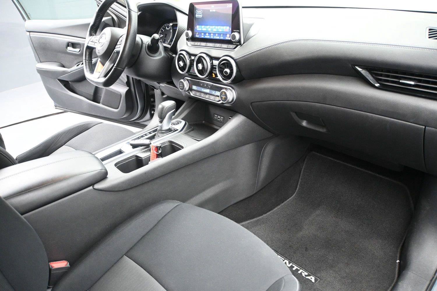 Used 2022 Nissan Sentra SV w/ All-Weather Package FWD image 18