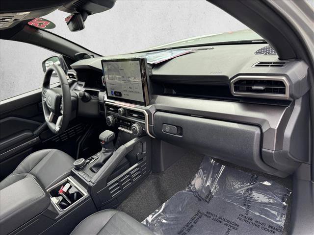 Certified 2025 Toyota 4Runner TRD Off-Road Premium AWD/4WD image 20