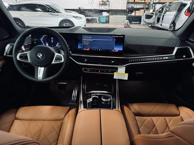 New 2026 BMW X5 xDrive40i w/ M Sport Package AWD/4WD image 29