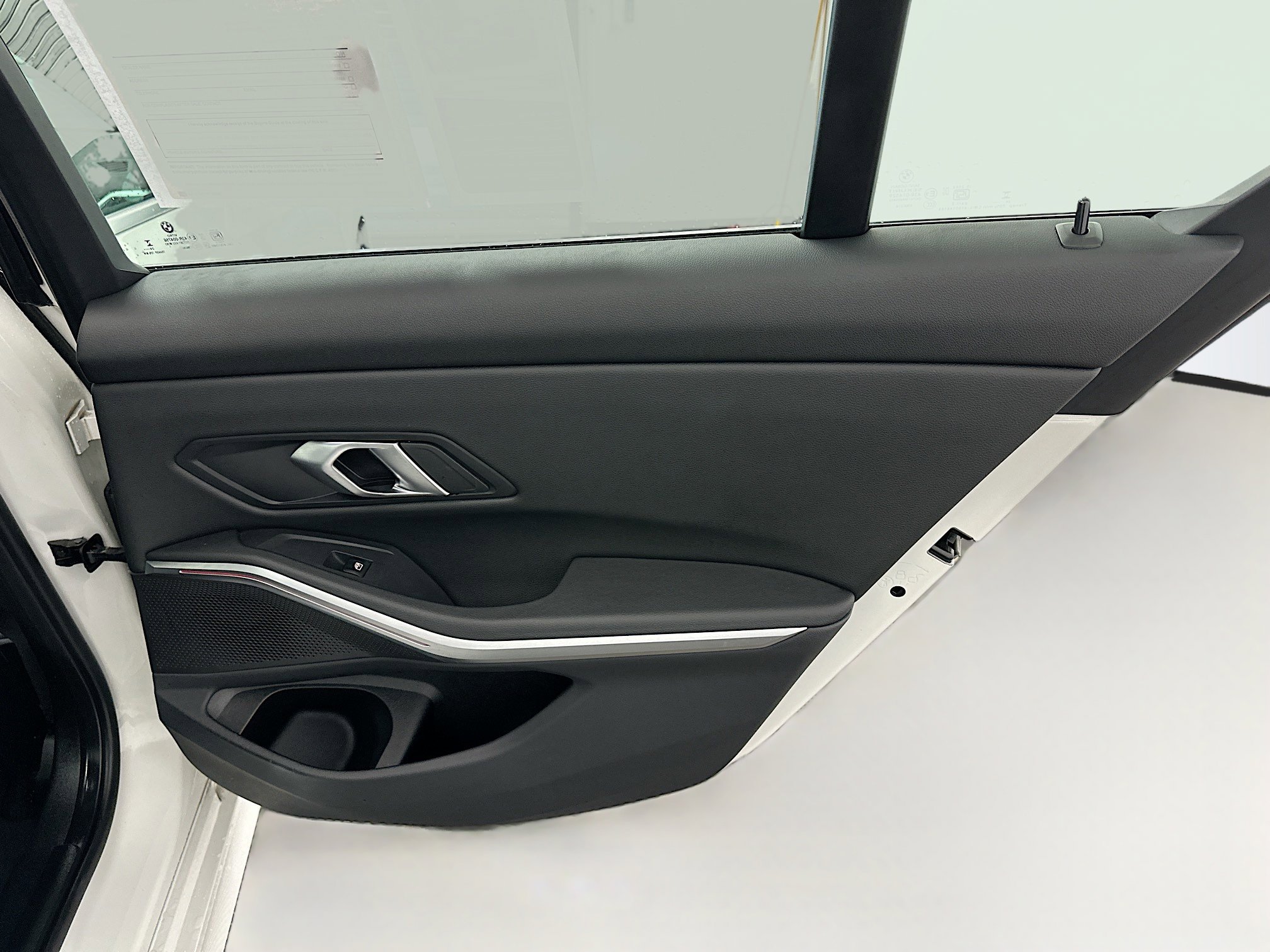 Used 2025 BMW 330i xDrive 330i xDrive image 32