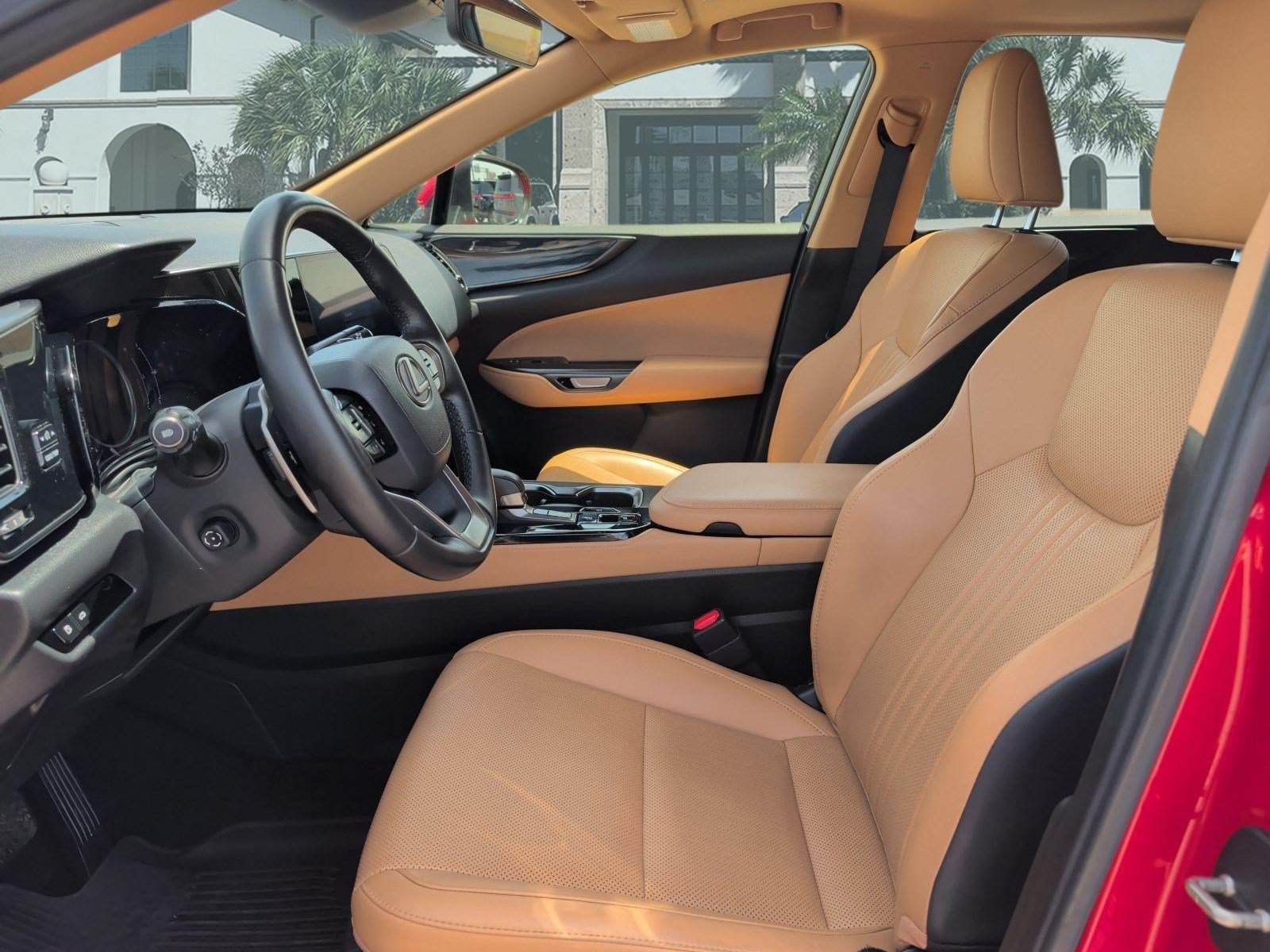 Certified 2024 Lexus NX 250 FWD image 11