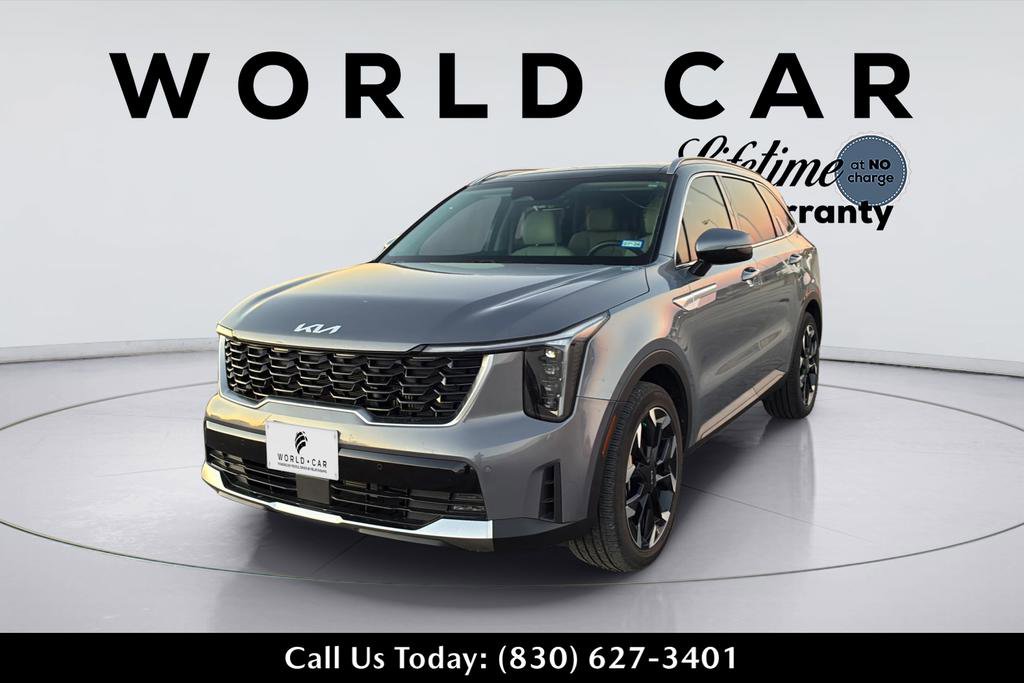 Used 2024 Kia Sorento EX w/ Panoramic Sunroof Package FWD image 5