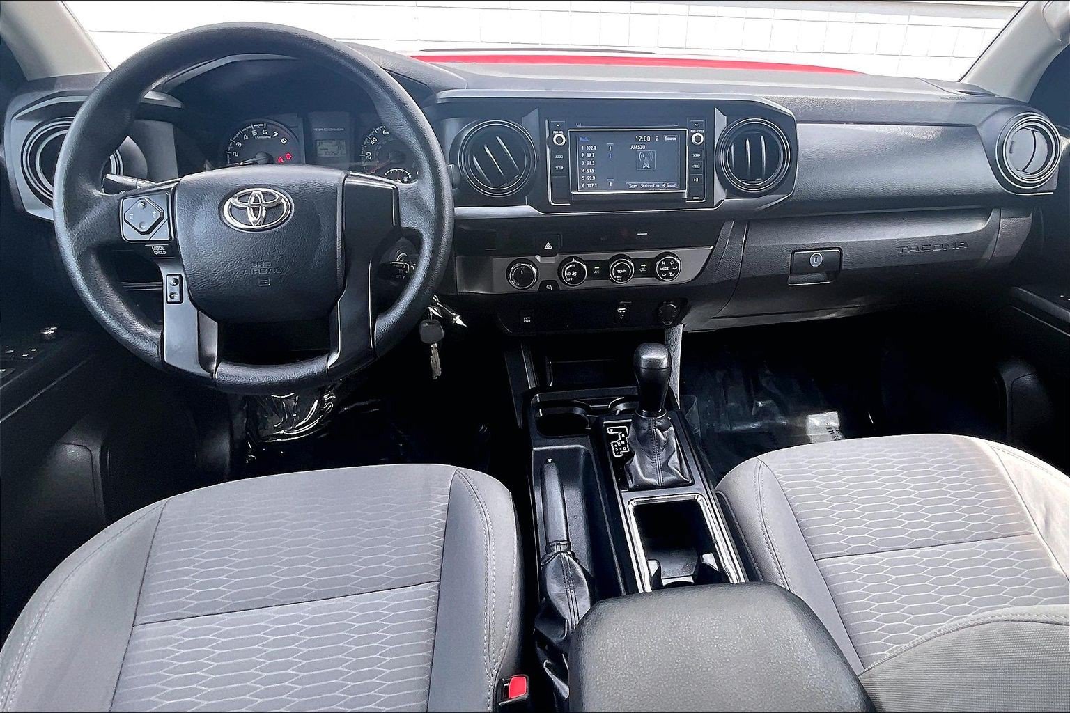 Used 2017 Toyota Tacoma SR w/ Tow Package AWD/4WD image 19