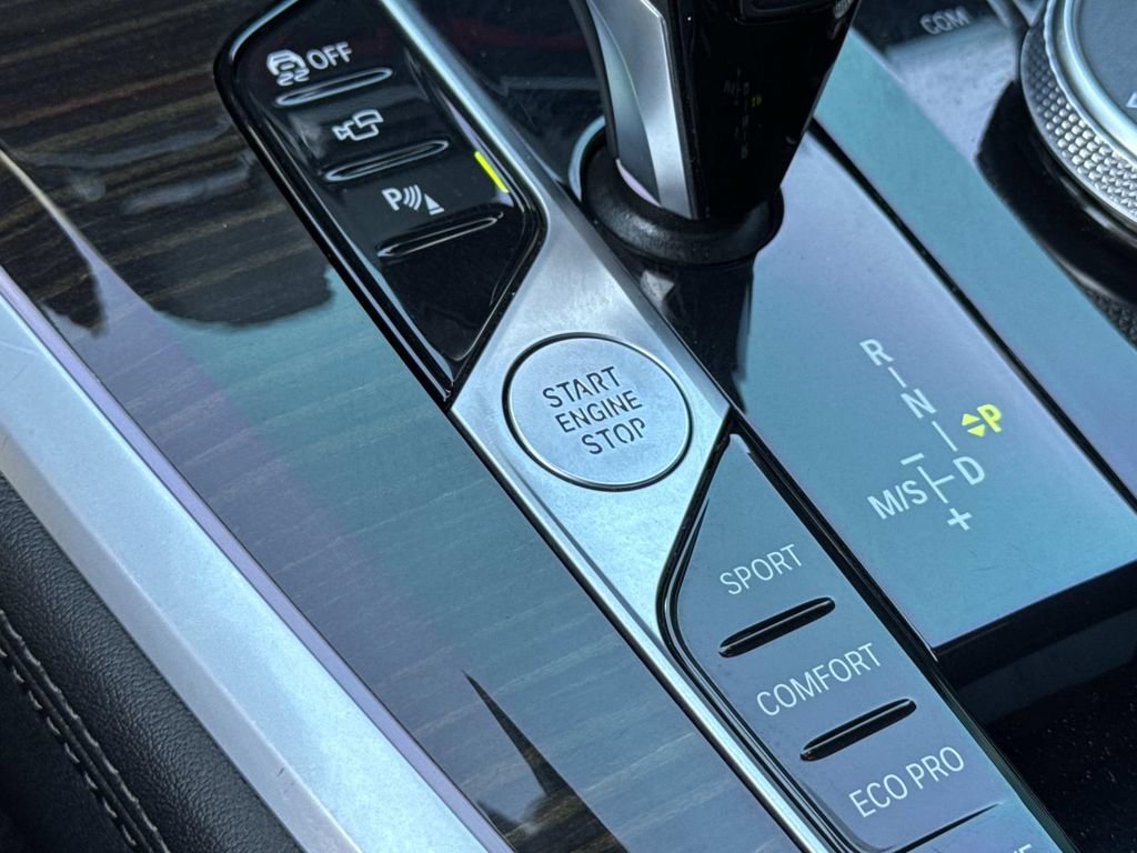 Used 2023 BMW X5 sDrive40i w/ M Sport Package RWD image 20