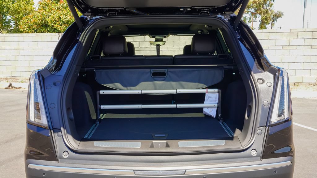 New 2026 Cadillac XT5 Sportv AWD/4WD image 9