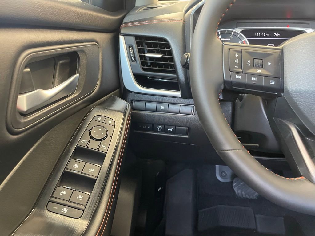 Certified 2025 Nissan Rogue SV image 12