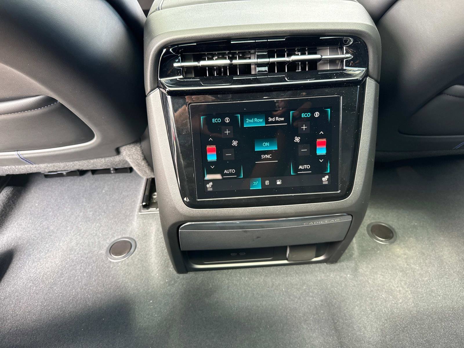 New 2026 Cadillac Escalade IQL Luxury AWD/4WD image 16