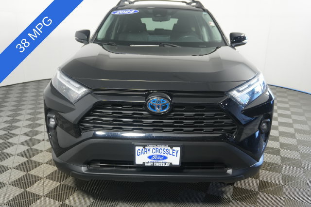 Used 2024 Toyota RAV4 AWD Hybrid image 7