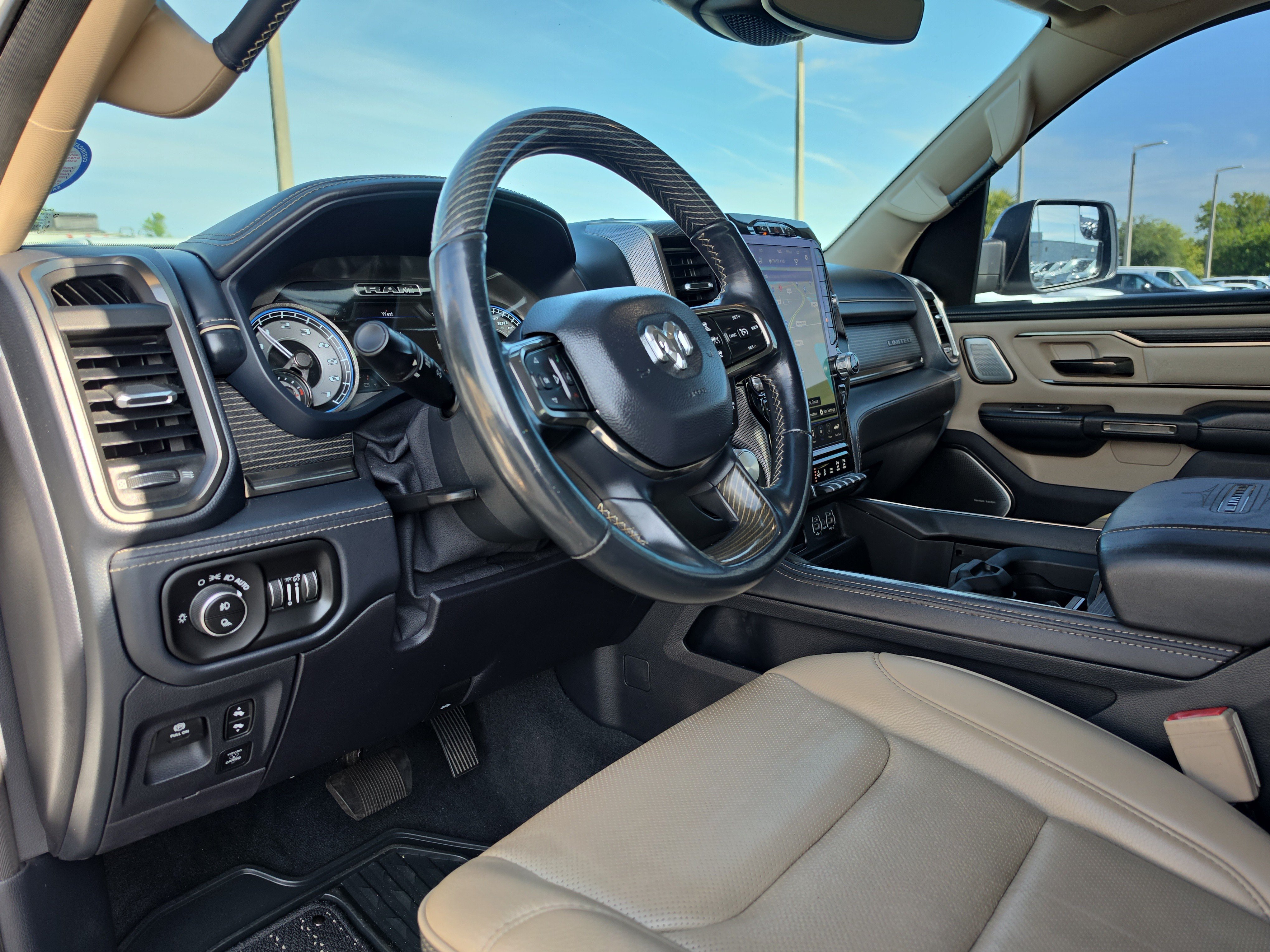 Used 2021 RAM 1500 Limited AWD/4WD image 14