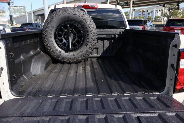 New 2026 GMC Canyon AT4X w/ AT4X AEV Edition AWD/4WD image 8