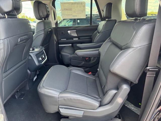 New 2026 Ford Expedition Max Platinum w/ Driver's Package AWD/4WD image 19