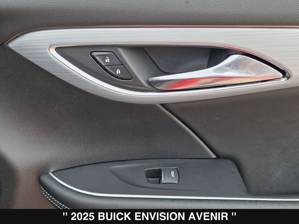 Used 2025 Buick Envision Avenir AWD/4WD image 30