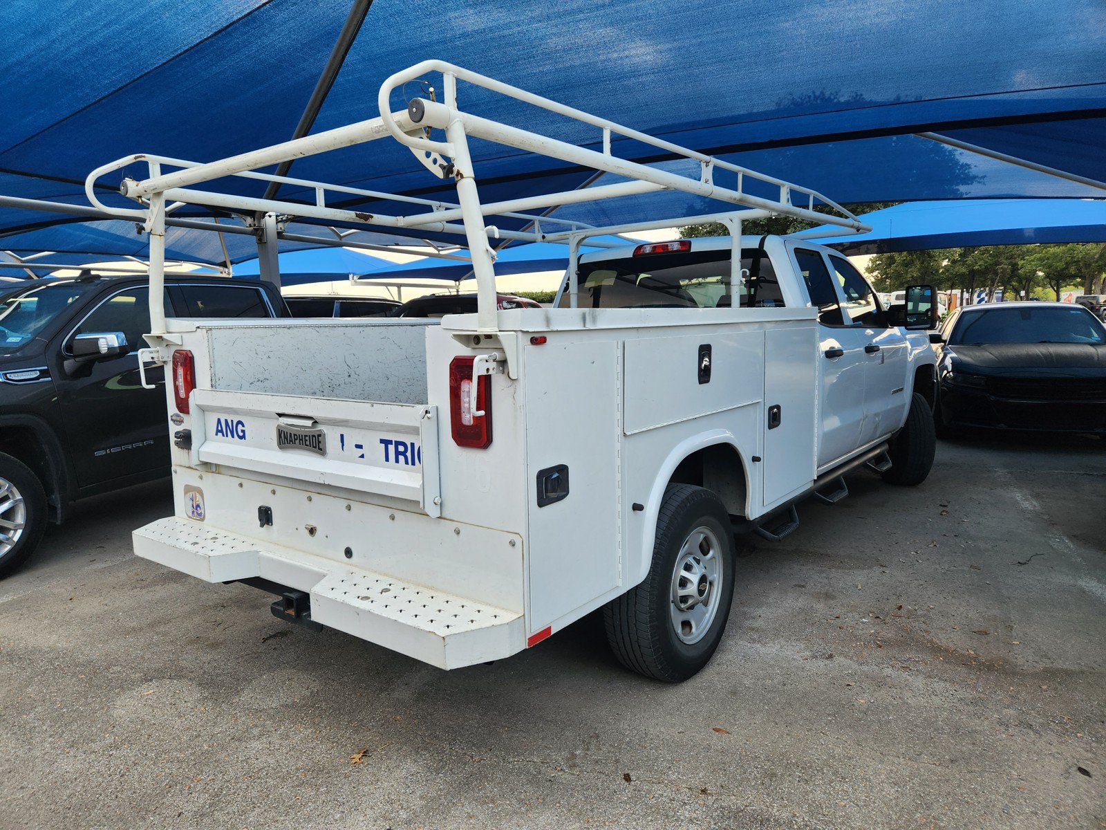 Used 2019 Chevrolet Silverado 2500 W/T w/ WT Convenience Package AWD/4WD image 4