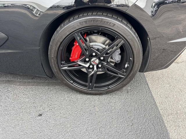Used 2020 Chevrolet Corvette Stingray Coupe w/ Z51 Performance Package image 29