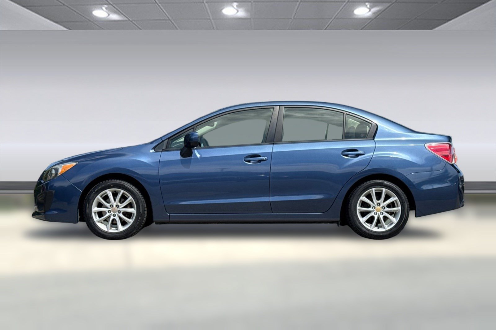 Used 2013 Subaru Impreza 2.0i Premium AWD/4WD image 2