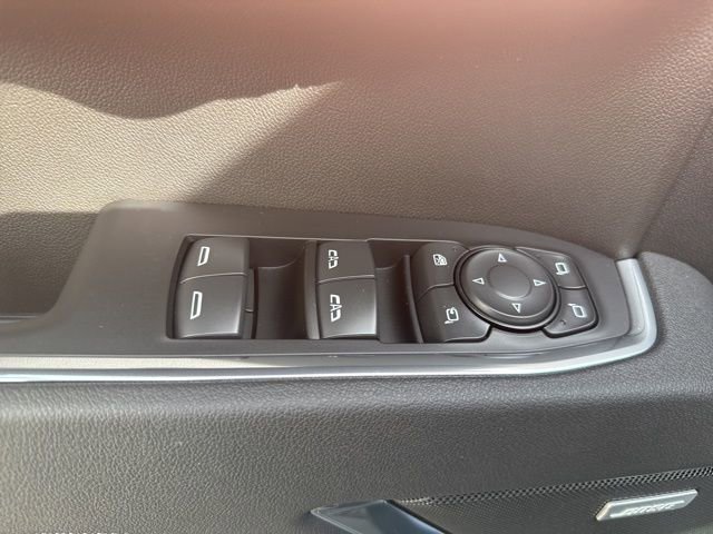 New 2026 GMC Sierra 1500 SLT image 31