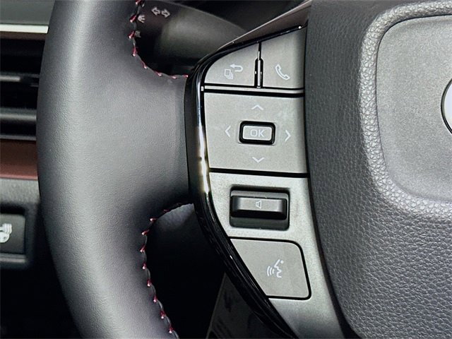 New 2026 Toyota Prius Plug-In Hybrid image 27