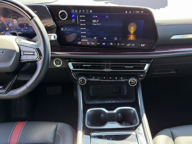 Used 2024 Chevrolet Traverse RS w/ LPO, Floor Liner Package image 18