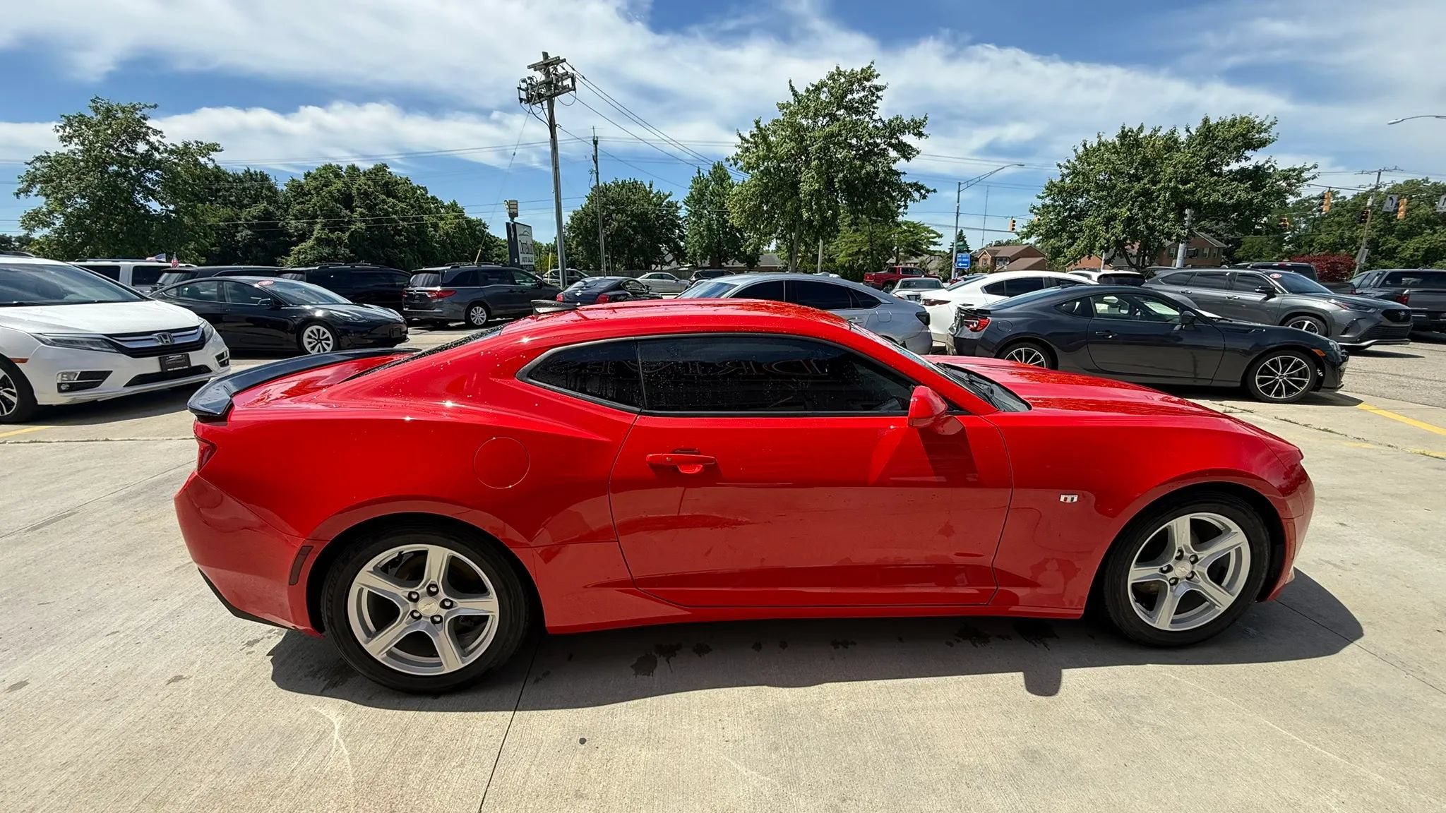 Used 2018 Chevrolet Camaro LS RWD image 7