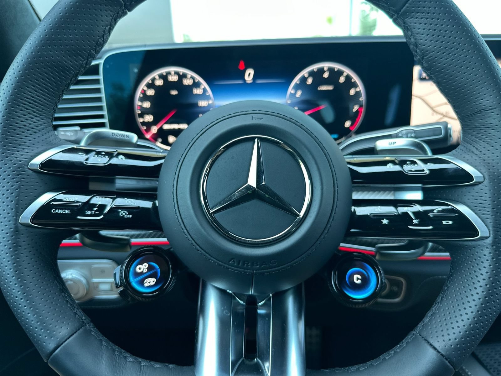 Used 2025 Mercedes-Benz GLE 63 AMG S image 26