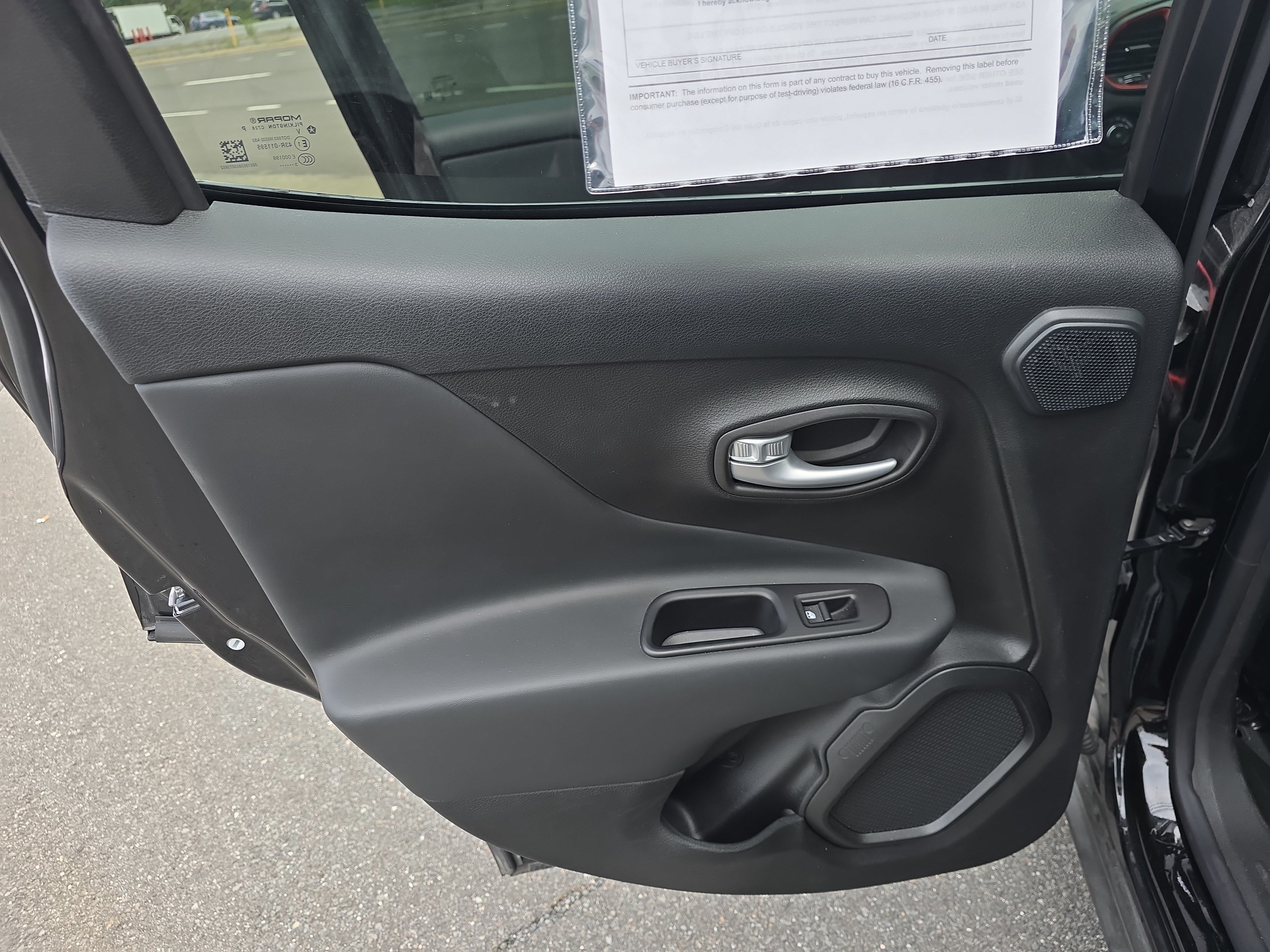 Used 2023 Jeep Renegade Trailhawk w/ Sun/Sound Group AWD/4WD image 21