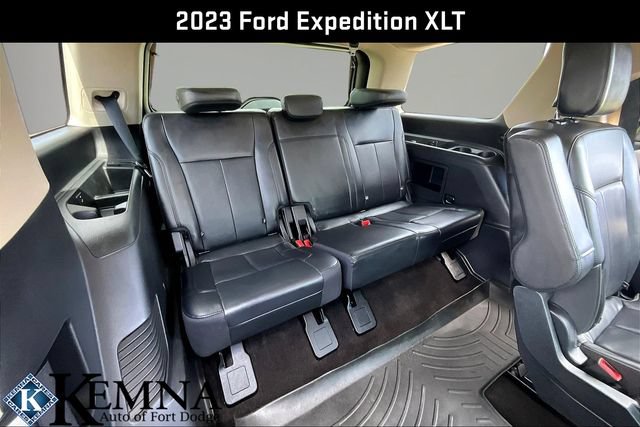 Used 2023 Ford Expedition XLT AWD/4WD image 31