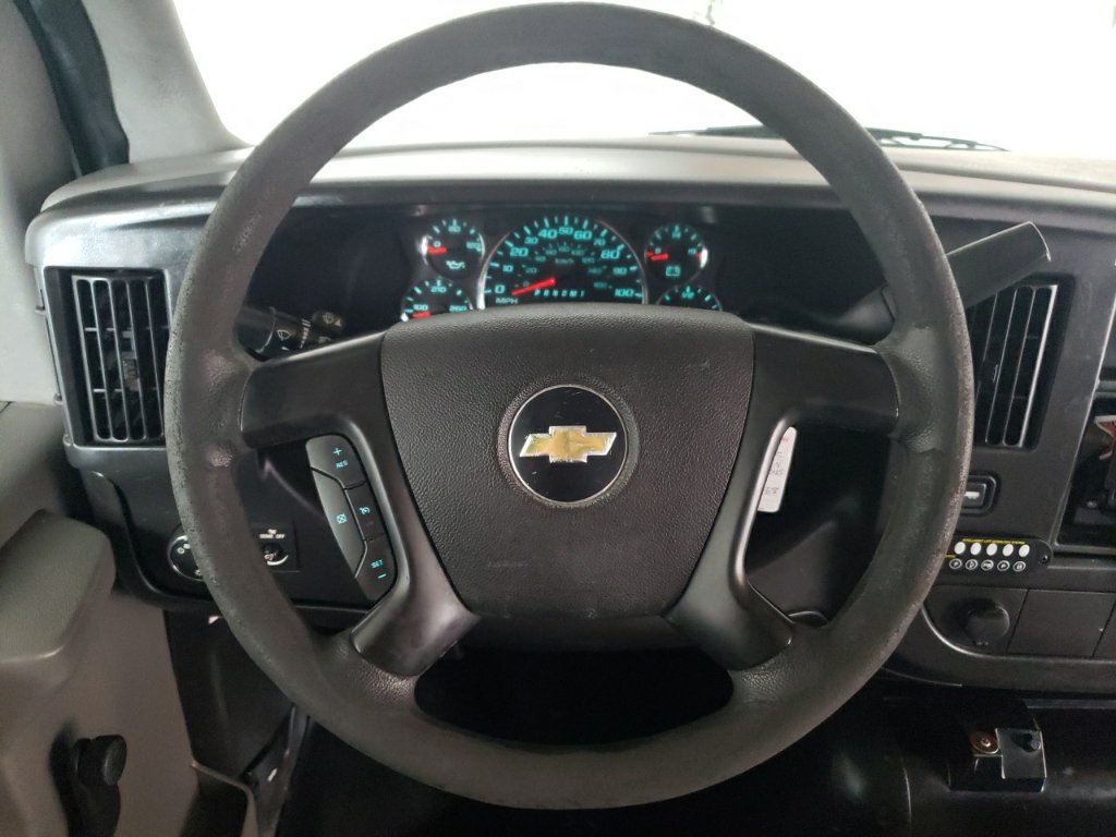Used 2015 Chevrolet Express 4500 w/ Shuttle Bus Package RWD image 23