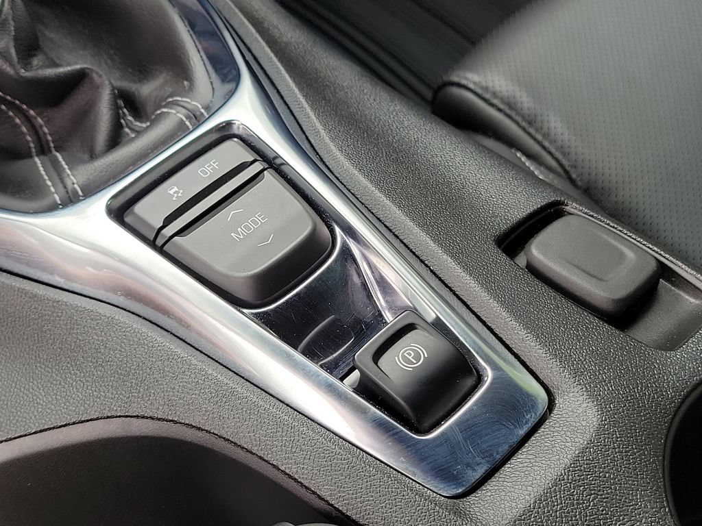Used 2024 Chevrolet Camaro SS RWD image 31
