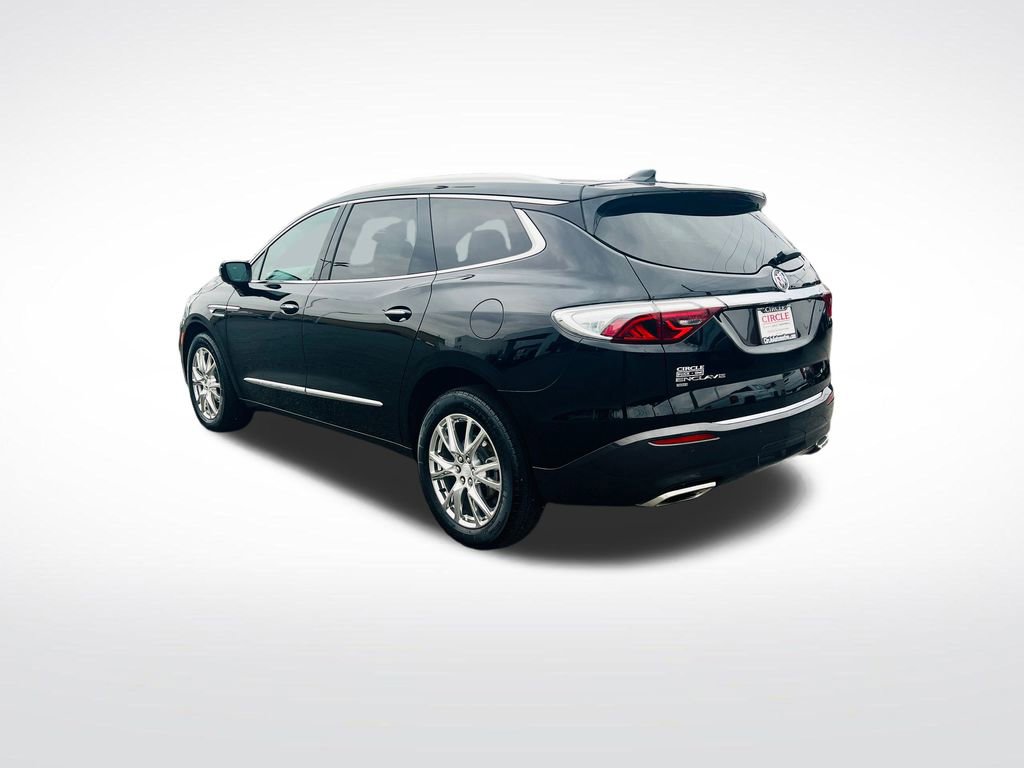 Used 2022 Buick Enclave Premium w/ Experience Buick Package image 4