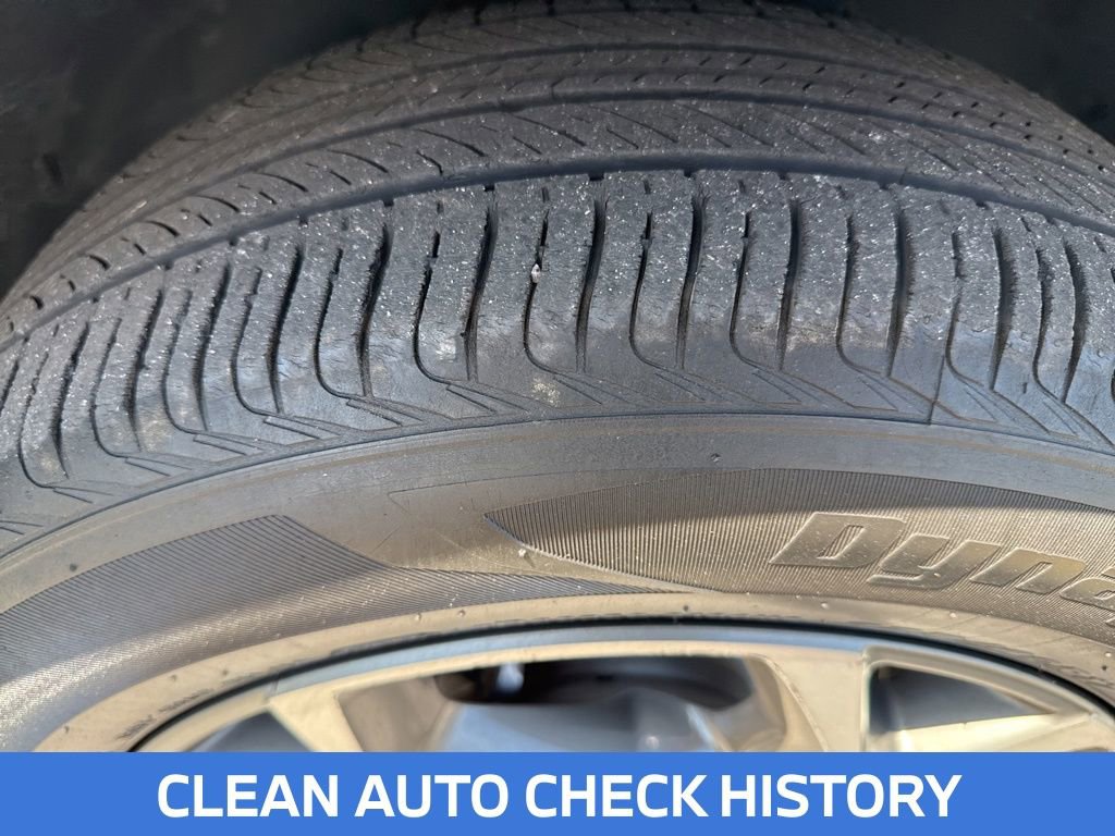 Used 2024 Chevrolet Trax LT w/ Driver Confidence Package image 2