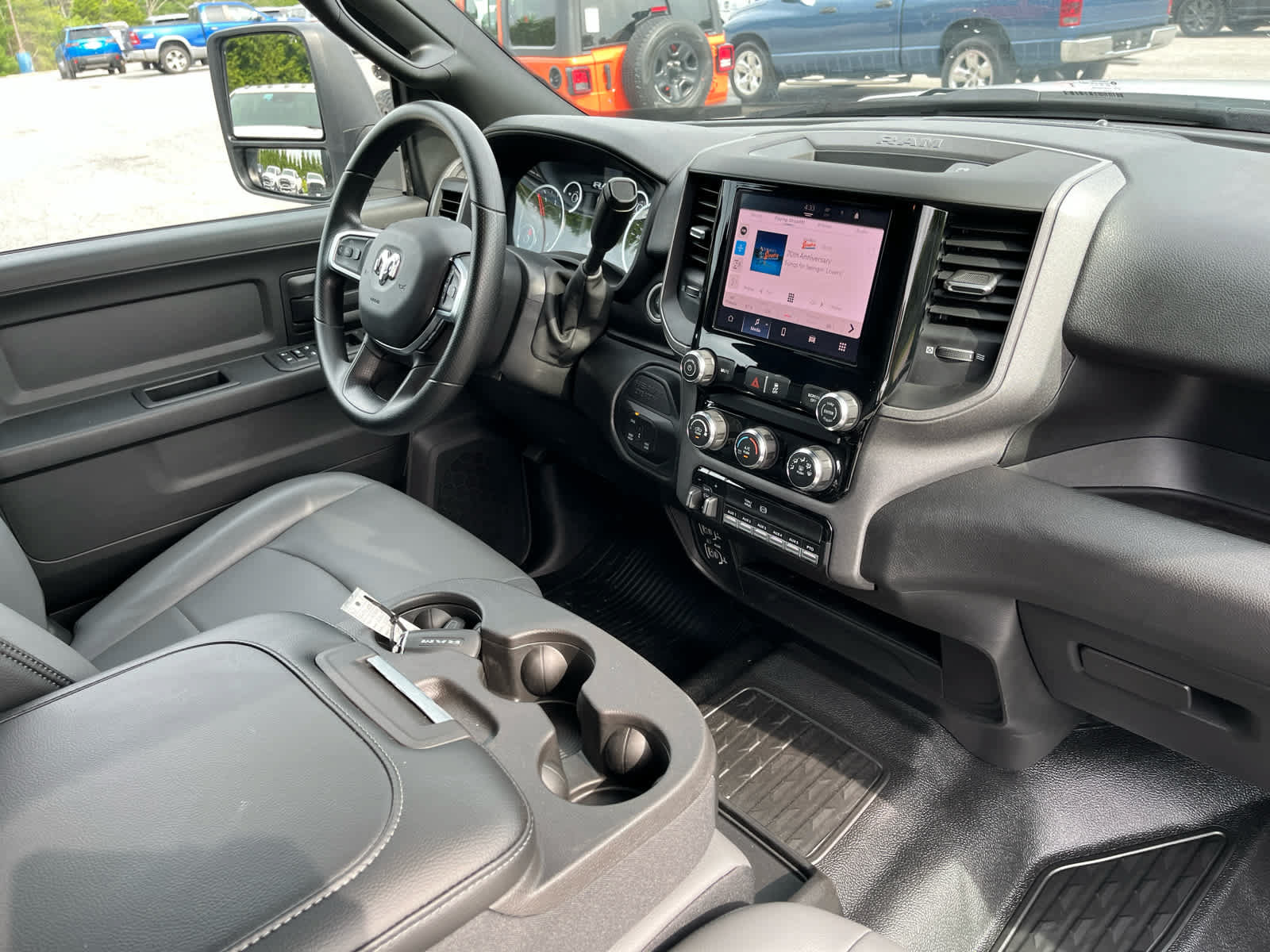 New 2026 RAM 4500 Tradesman w/ Chrome Appearance Group AWD/4WD image 36