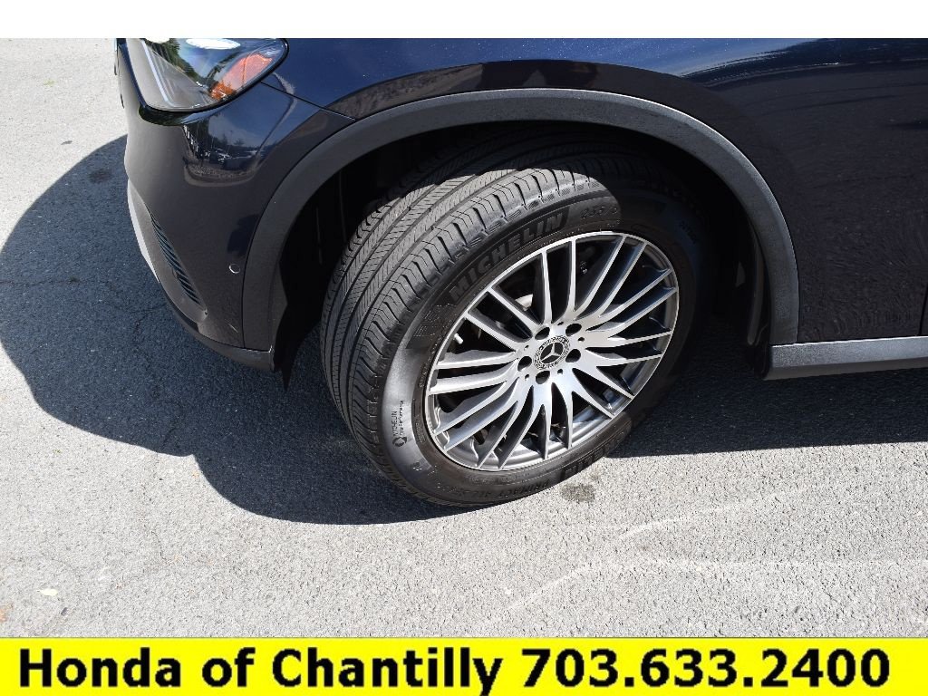 Used 2023 Mercedes-Benz GLC 300 4MATIC image 30