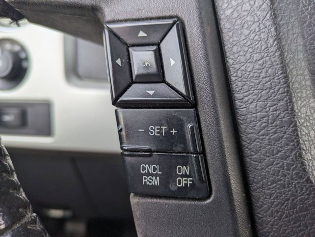Used 2017 Chrysler 300 S AWD/4WD image 14