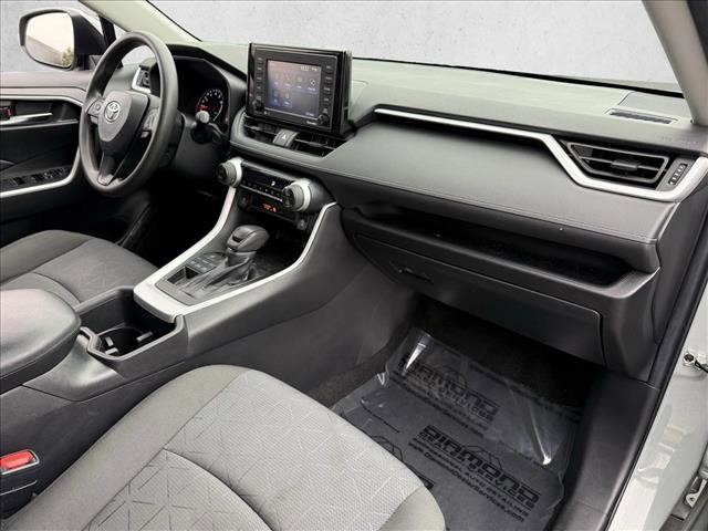Used 2022 Toyota RAV4 XLE image 23
