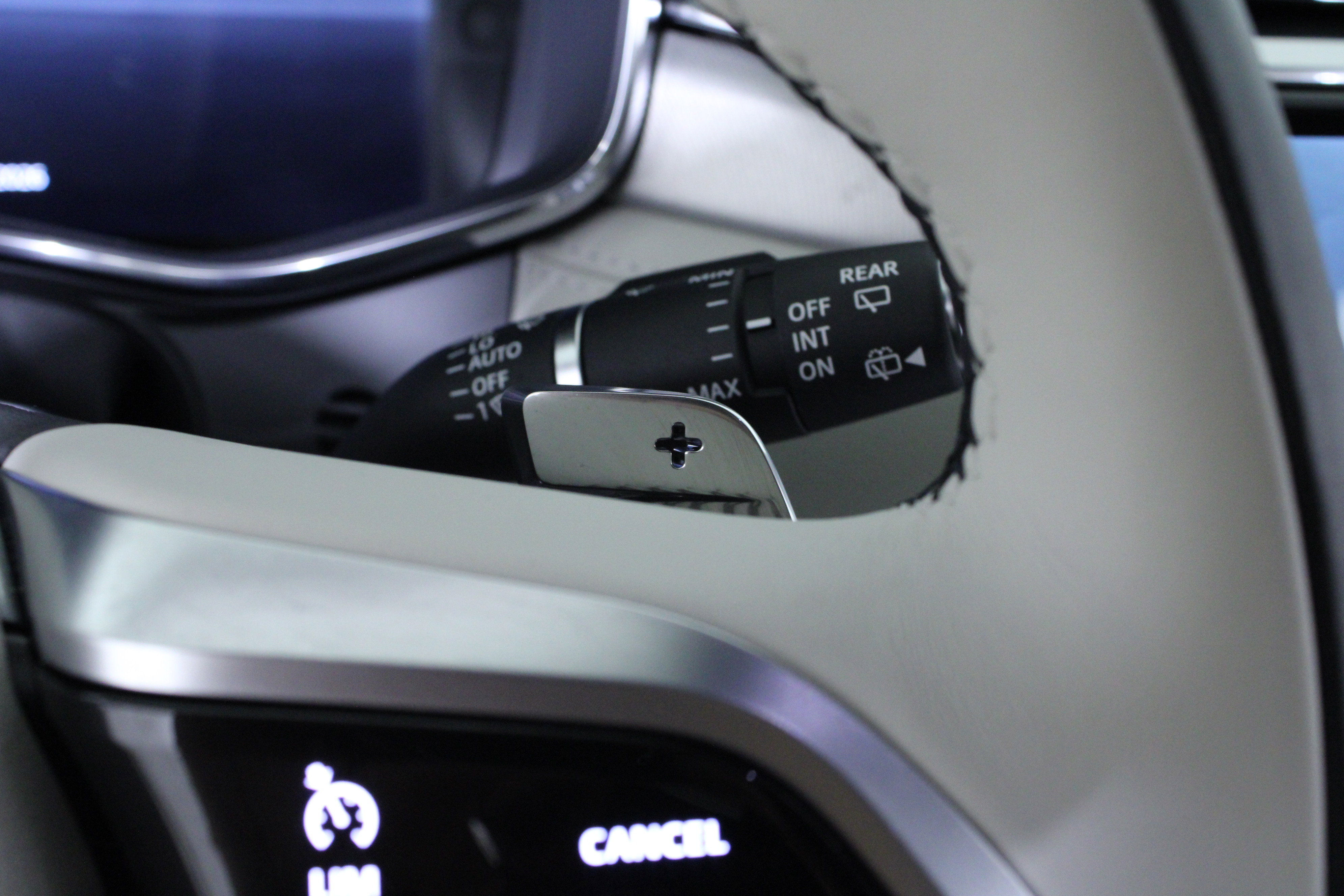 Used 2025 Jaguar F-PACE R-Dynamic S image 24