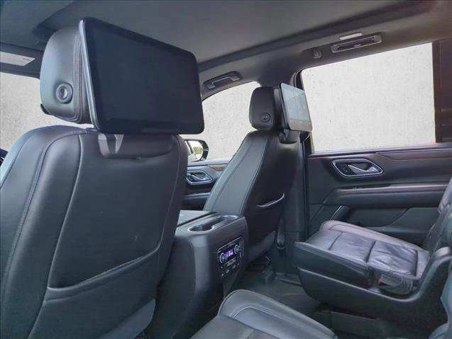 Used 2021 Chevrolet Tahoe High Country w/ Premium Package image 14