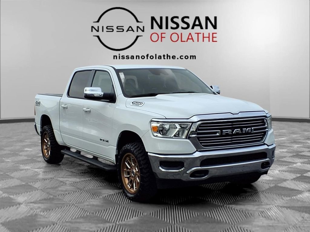 Used 2023 RAM 1500 Laramie w/ Off Road Group AWD/4WD image 30