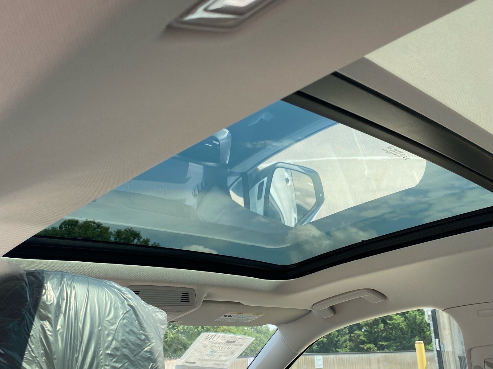 New 2026 Volkswagen Tiguan SE AWD/4WD image 12