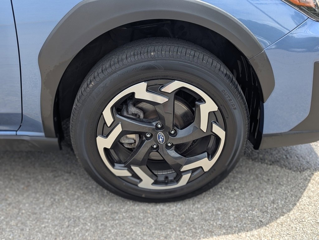 Used 2023 Subaru Crosstrek 2.5i Limited w/ Moonroof Package image 17