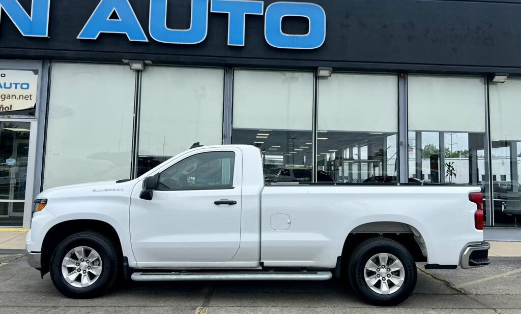 Used 2025 Chevrolet Silverado 1500 W/T RWD image 23