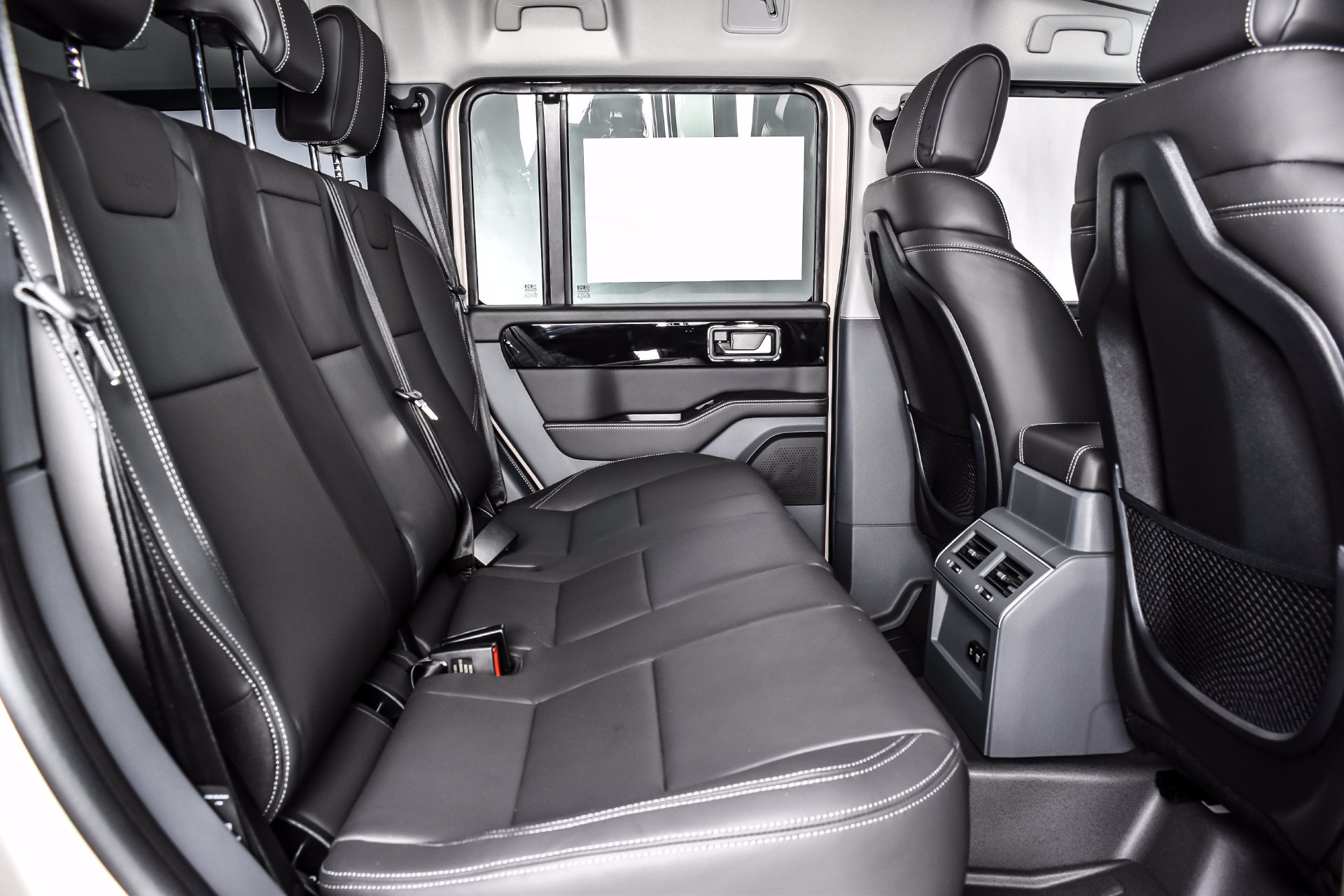 New 2026 INEOS Grenadier Station Wagon AWD/4WD image 18