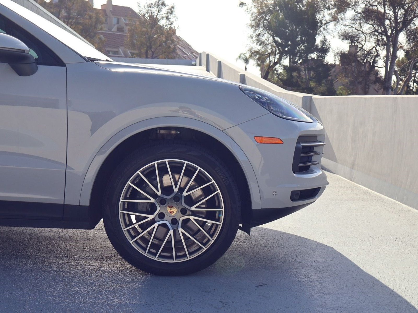 Certified 2023 Porsche Cayenne S AWD/4WD image 11