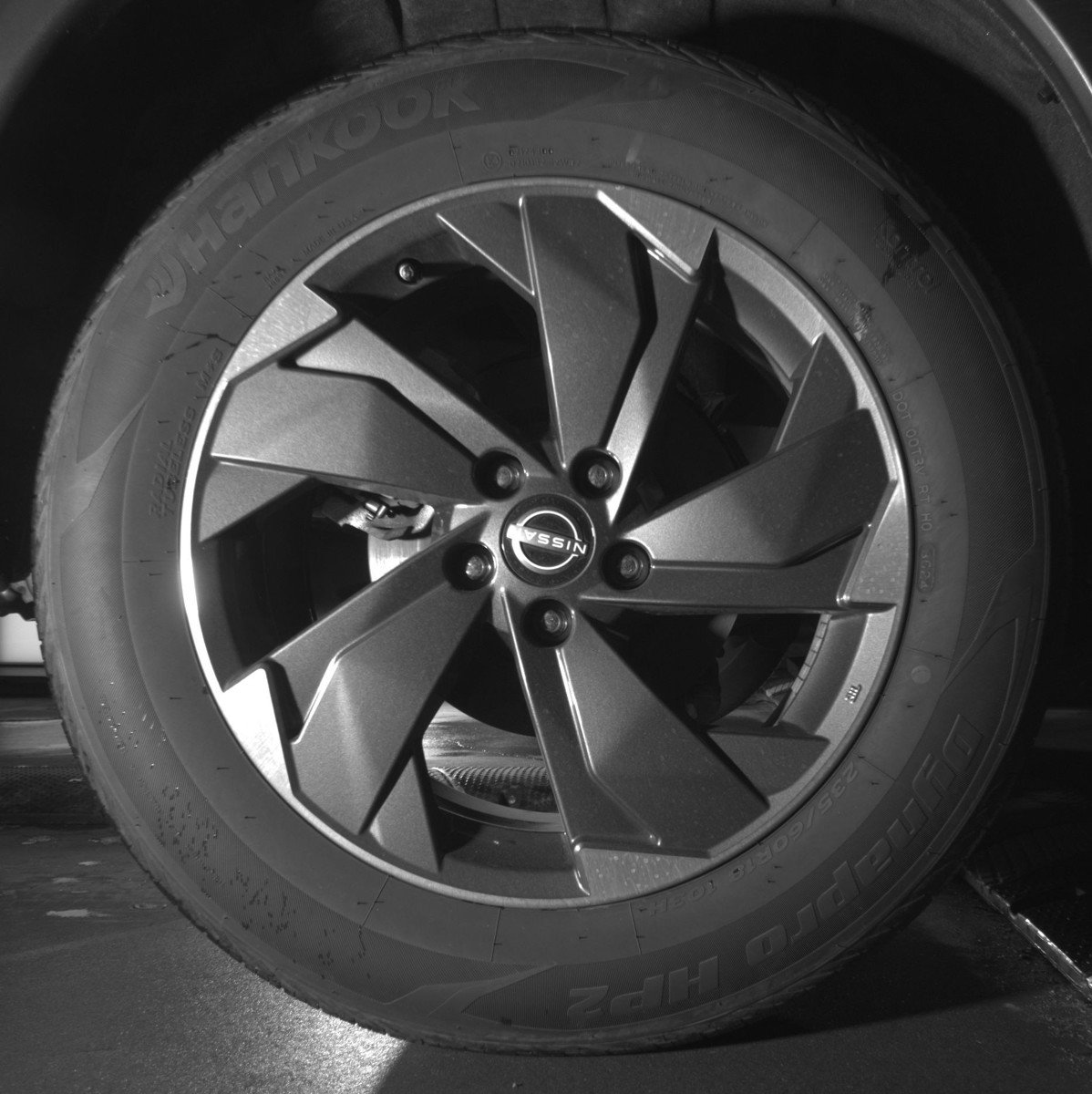 Used 2025 Nissan Rogue SV image 15