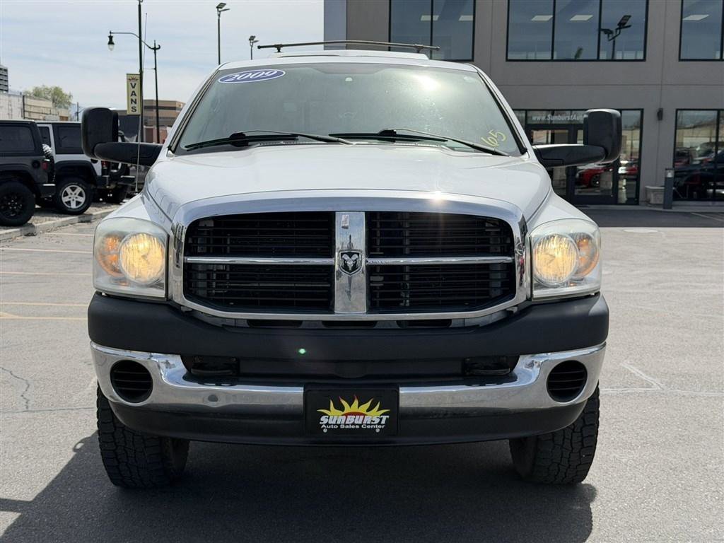 Used 2009 Dodge Ram 2500 Truck SXT AWD/4WD image 2